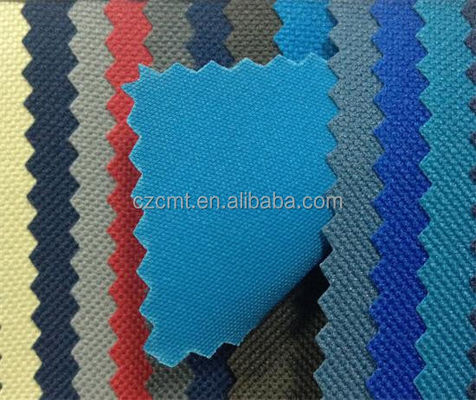 300D Polyester Oxford Stoff Beschichtung PVC Beschichtet für höhere Festigkeit und Langlebigkeit