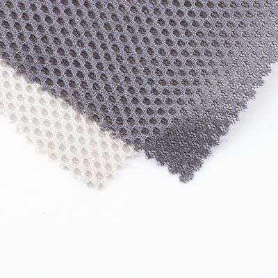30D-150D zerreißfestes 3D-Spacer Mesh Stoff 100% Polyester für die Mattenherstellung